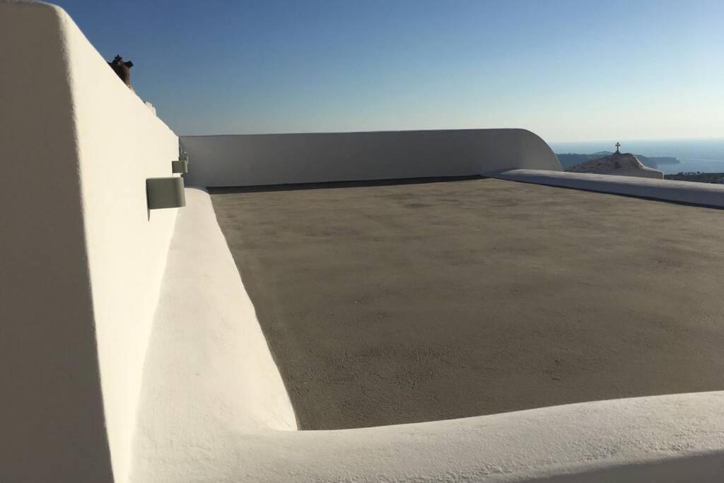 Villa Santorini Folia Cave House With Jacuzzi Pýrgos Exterior foto